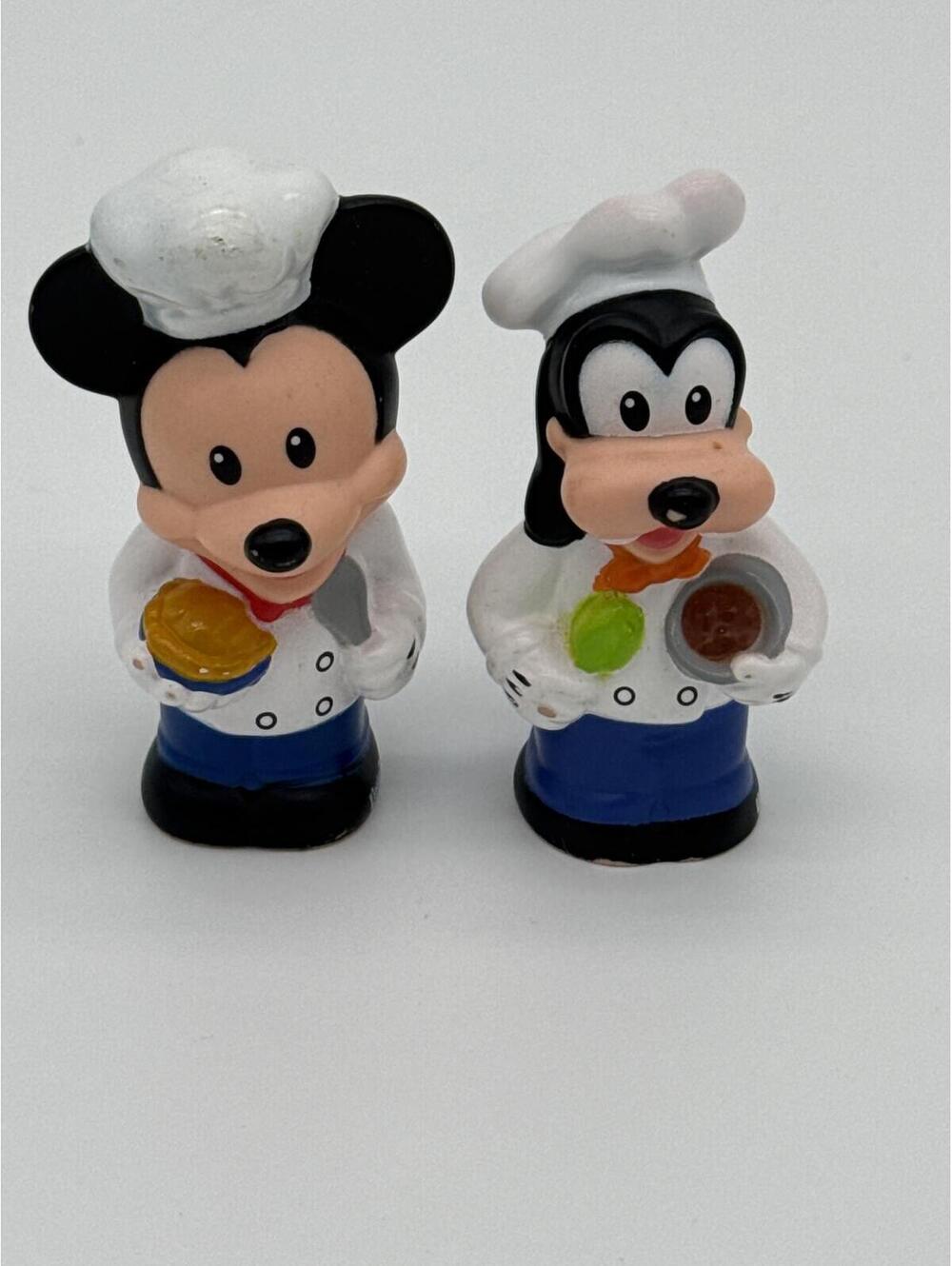 Fisher-Price Little People Disney Magic Kingdom Chef Mickey & Goofy Figures